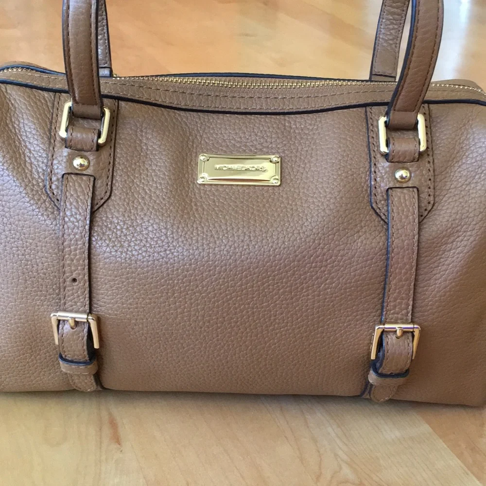 MICHAEL MICHAEL KORS Bedford Legacy Pebbled Leather Duffle Satchel